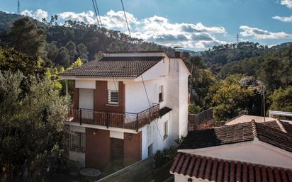 Exterior view of House or chalet for sale in Sant Vicenç Dels Horts  with Private garden