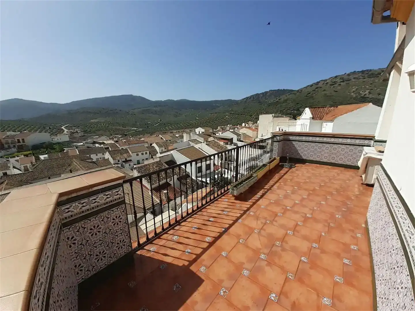 Vista exterior de Casa o chalet en venta en Luque con Aire acondicionado y Balcón