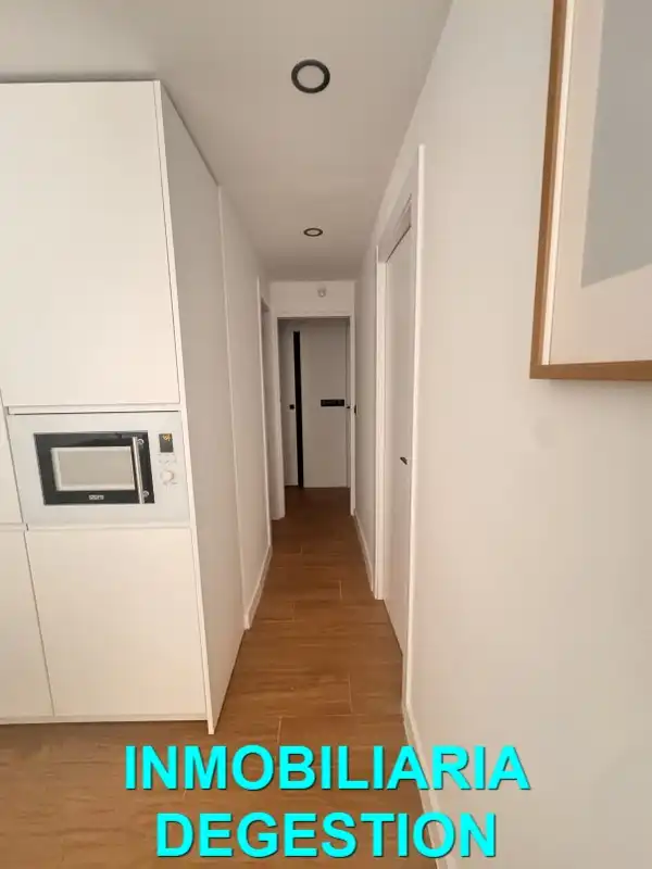 Wohnung zur Miete in Linares mit Klimaanlage, Heizung und Möbliert
