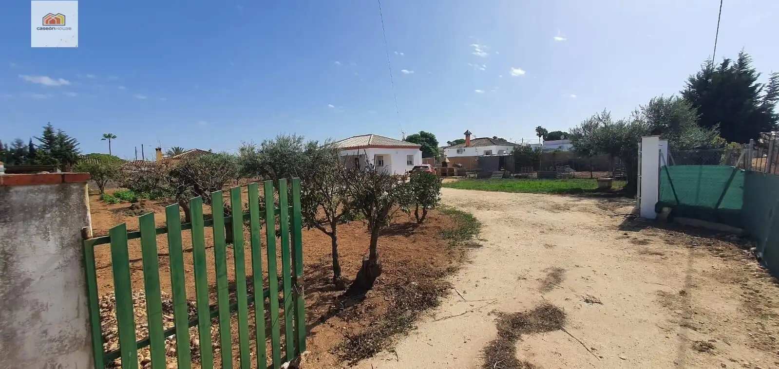 Chalet con piscina en venta en Las Lagunas - Campano, imagen 2