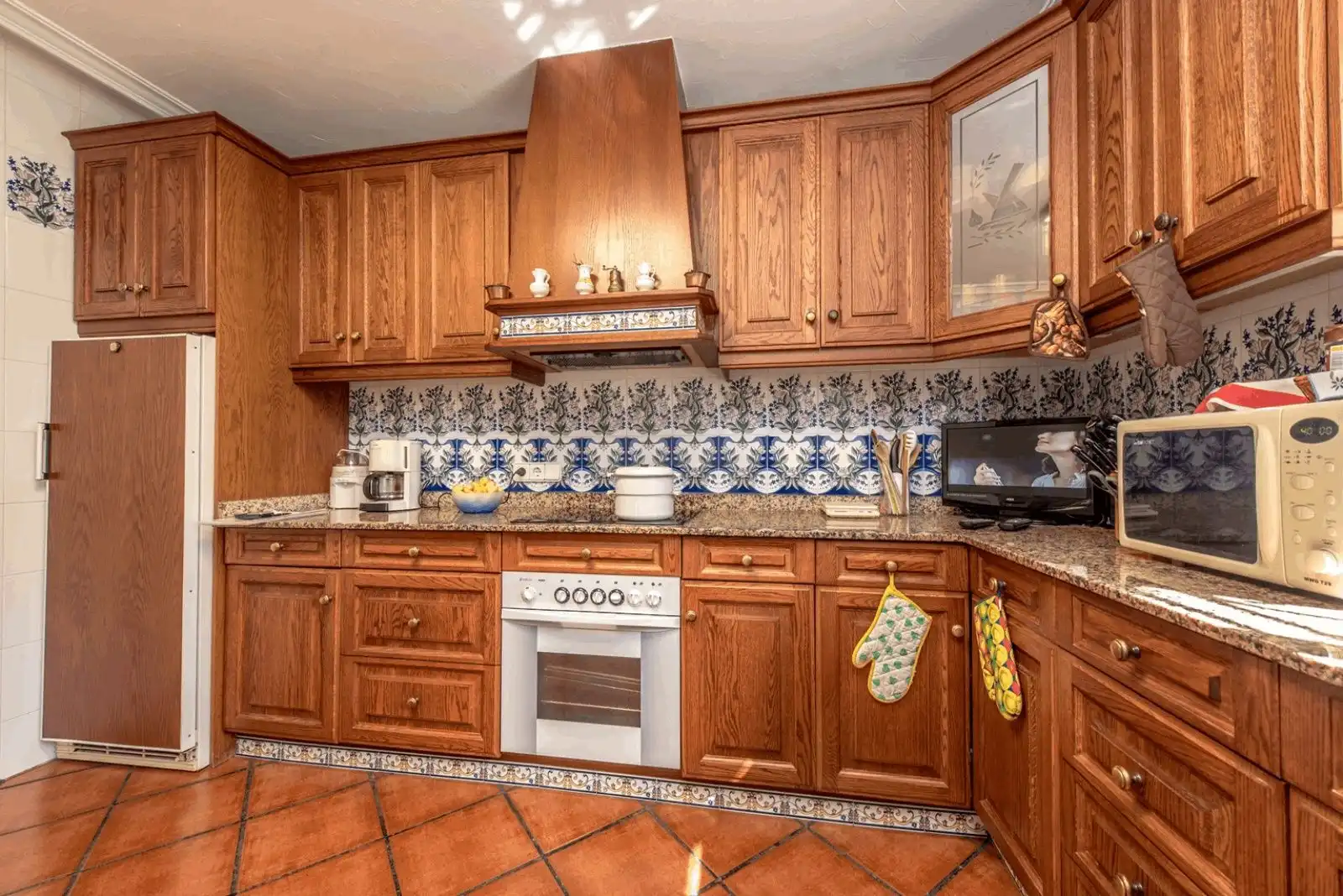 Villa avec piscine à vendre à Calle Calle Huelma, imagen 12