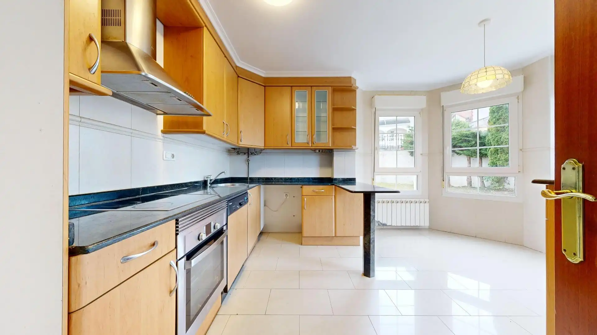 Cocina de Casa adosada en venta en Bárcena de Cicero con Calefacción, Jardín privado y Terraza