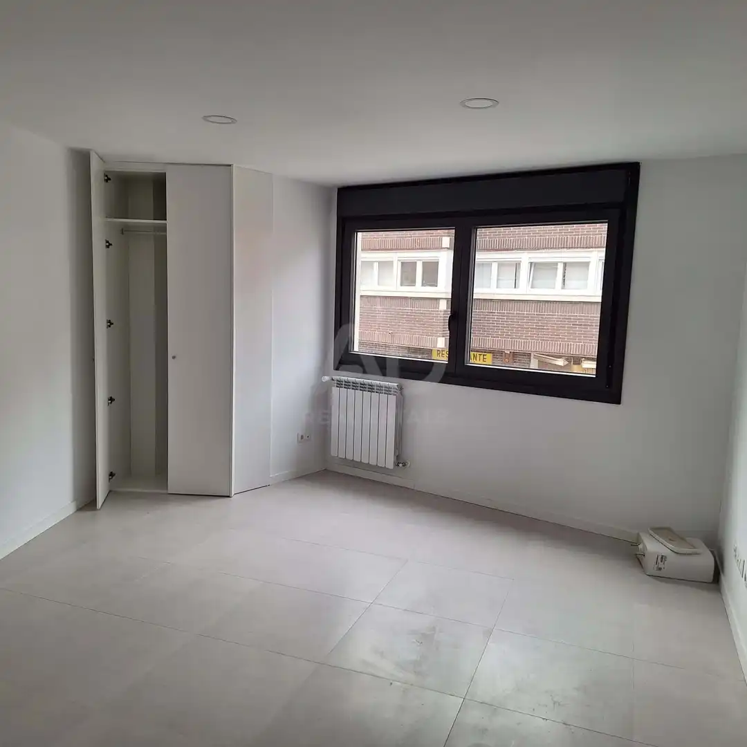 Schlafzimmer von Gebäude zum Verkauf in Pozuelo de Alarcón