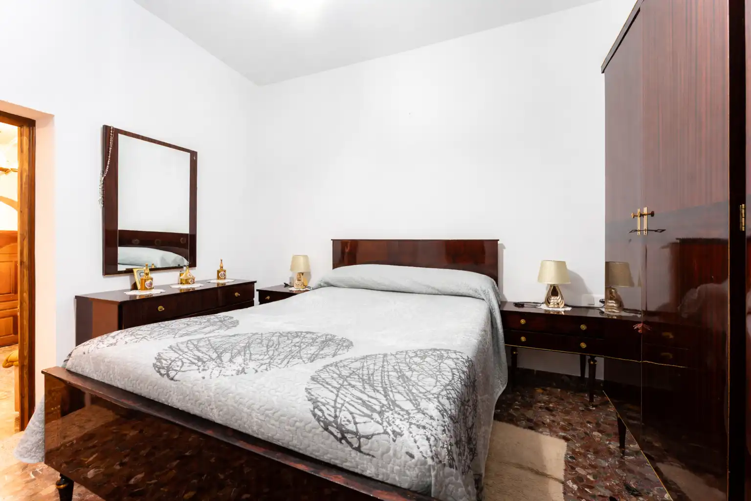 Schlafzimmer von Einfamilien-Reihenhaus zum Verkauf in Sayalonga mit Terrasse und Balkon