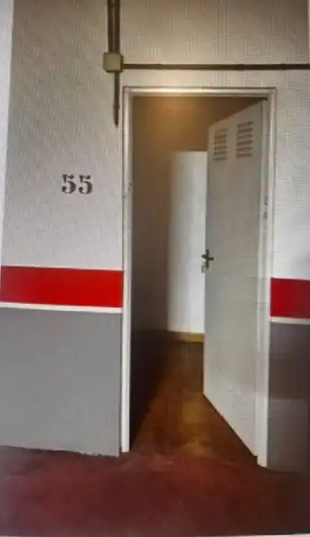 Garage zur Miete in Gijón 