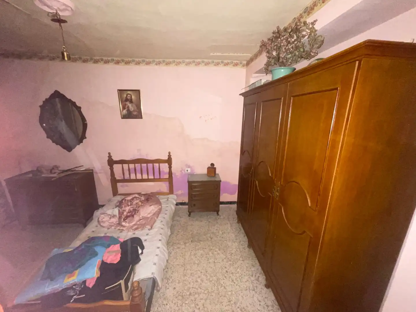 Bedroom of Houses for sale in Carrión de los Céspedes  with Private garden