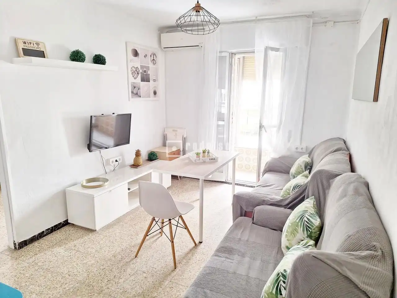 Sala de estar de Piso de alquiler en Sevilla con Aire acondicionado, Calefacción y Terraza