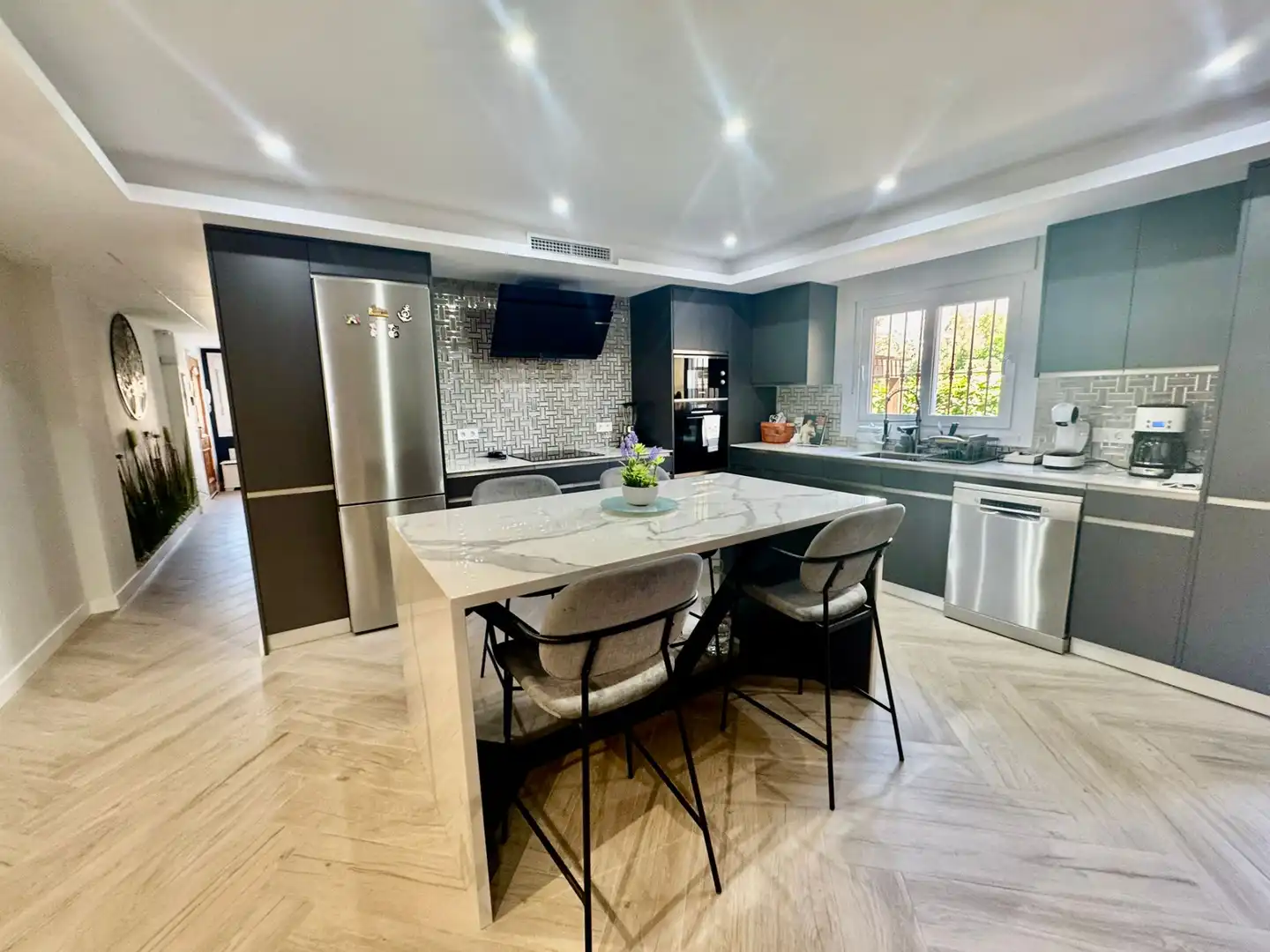 Cocina de Planta baja en venta en Fuengirola con Aire acondicionado, Parquet y Terraza