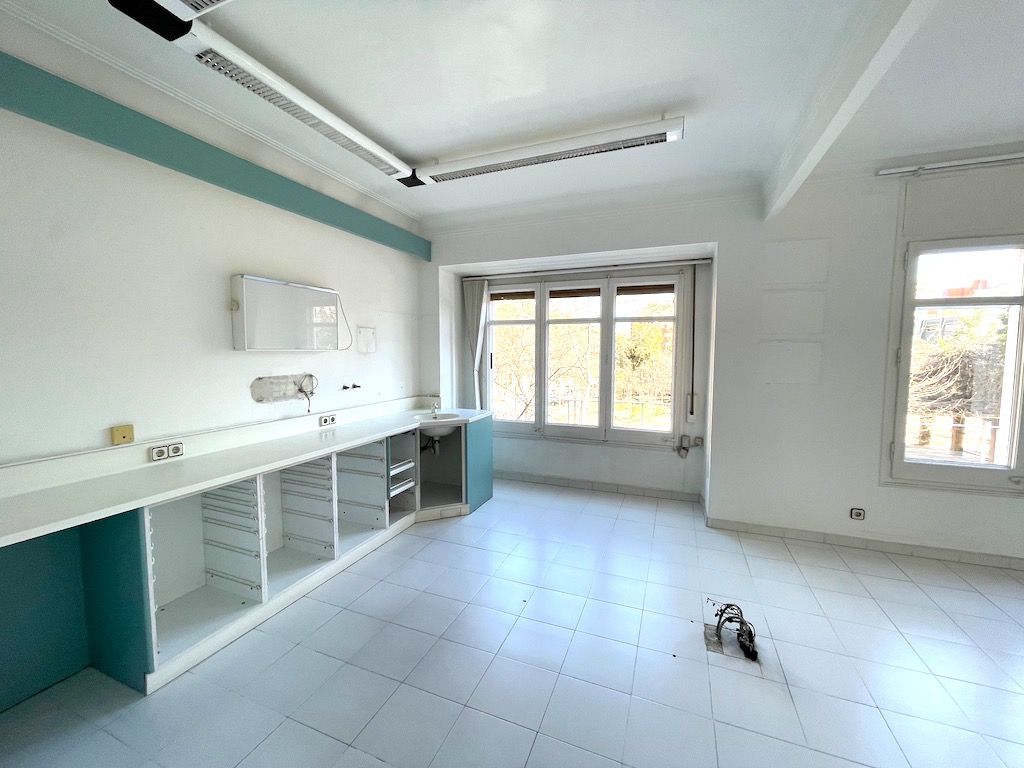 Office to rent in Carrer de Sant Antoni Maria Claret, 195, El Guinardó