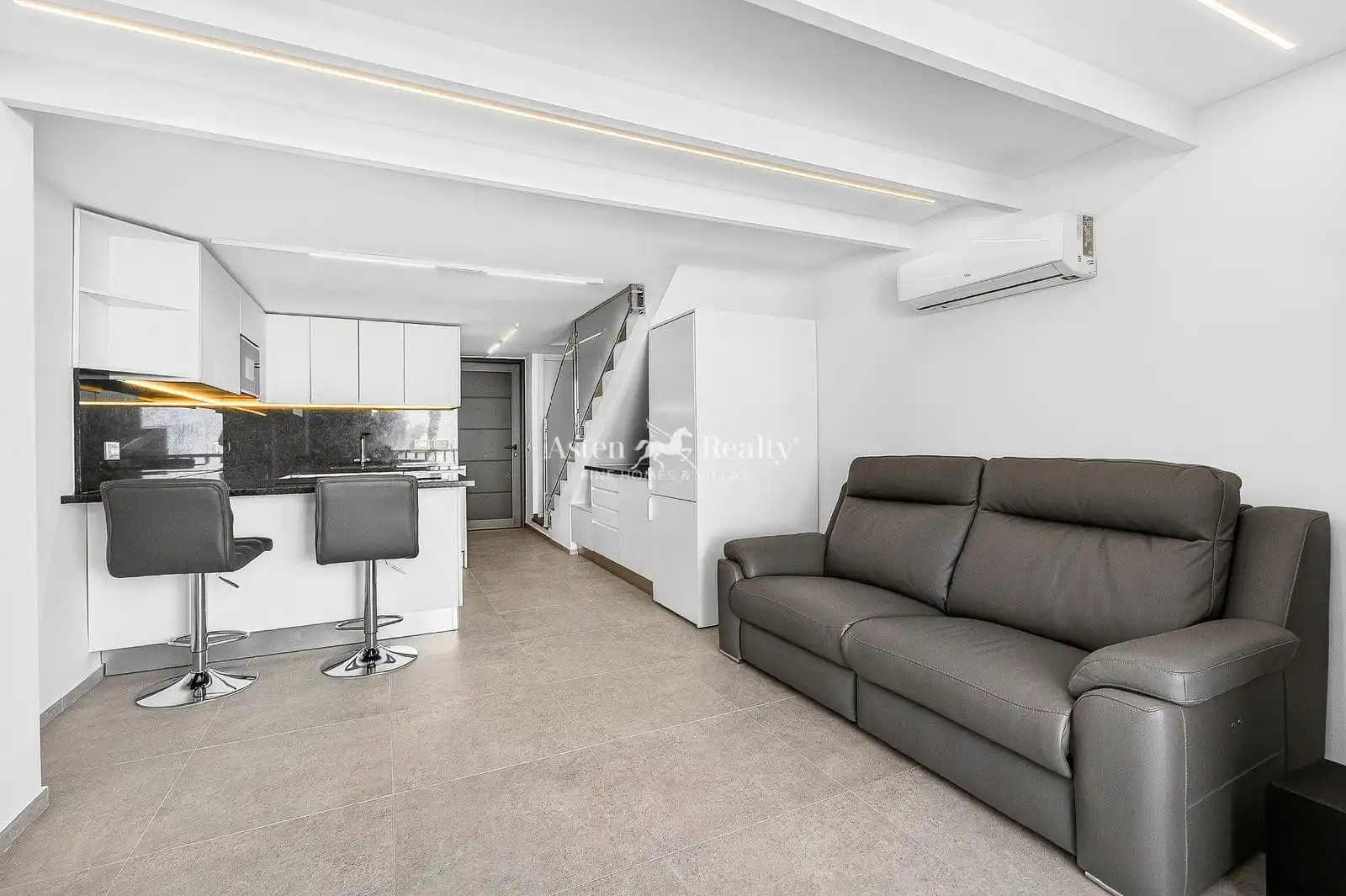 Ático en venta en Arona con Aire acondicionado, Terraza y Piscina