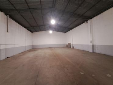 Nau industrial en venda a Travessia Barcelona 7