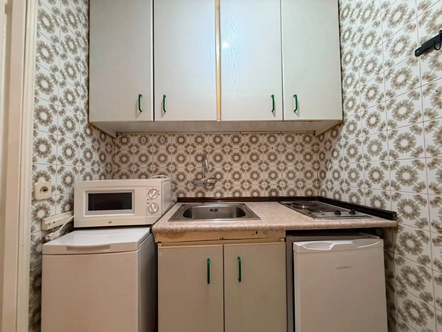 Cocina de Apartamento en venta en Madrid con Calefacción