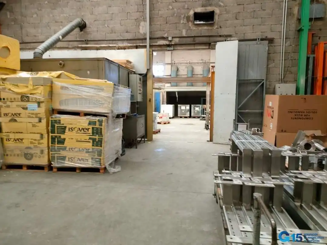 Nau industrial en venda en Zizurkil