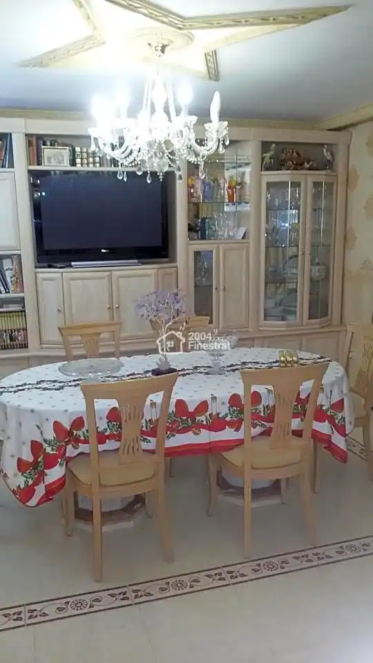 Dining room of Houses for sale in Benidorm  with Air Conditioner, Private garden and Terrace
