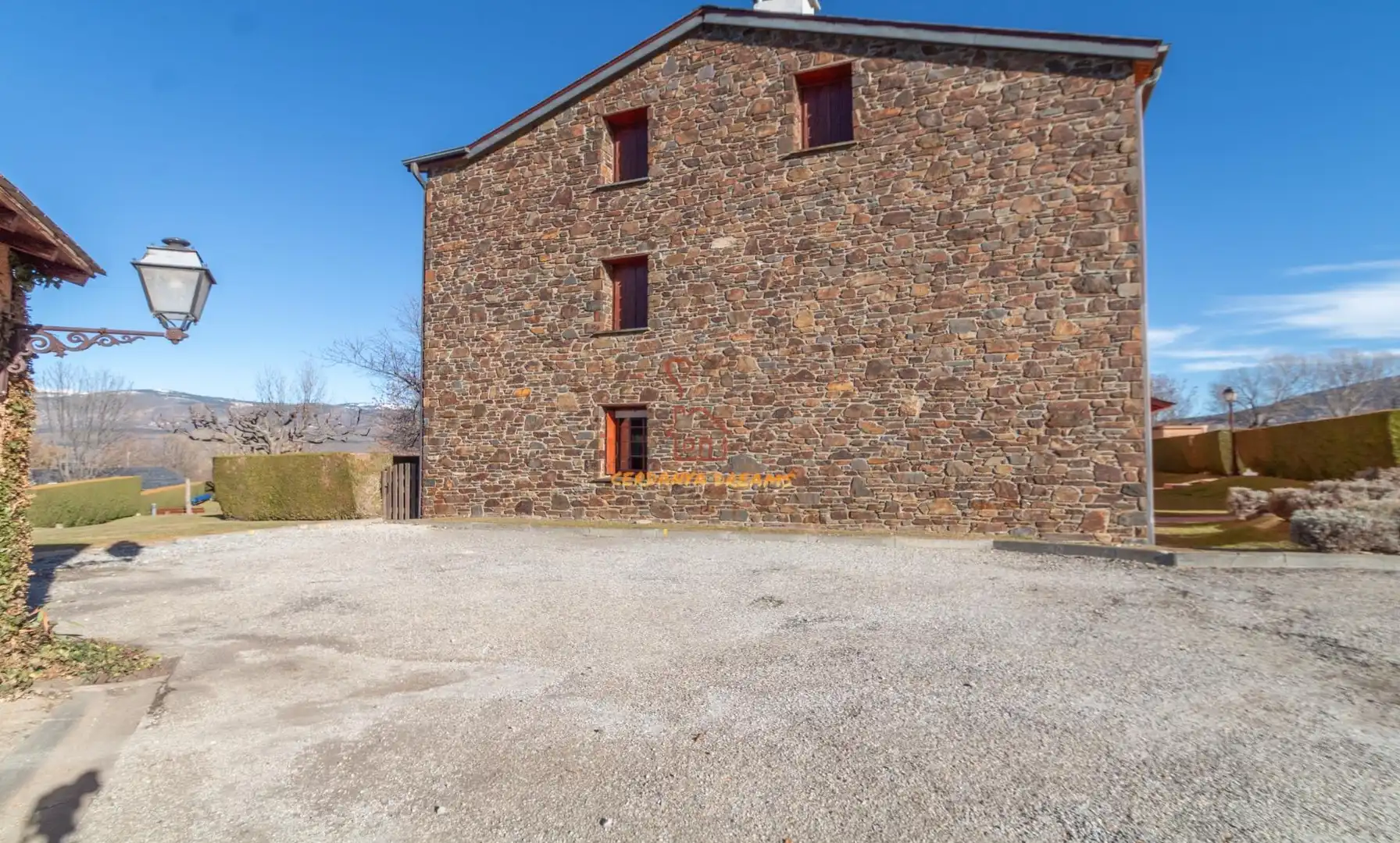 Vista exterior de Apartamento de alquiler en Sainte - Léocadie con Calefacción, Jardín privado y Parquet