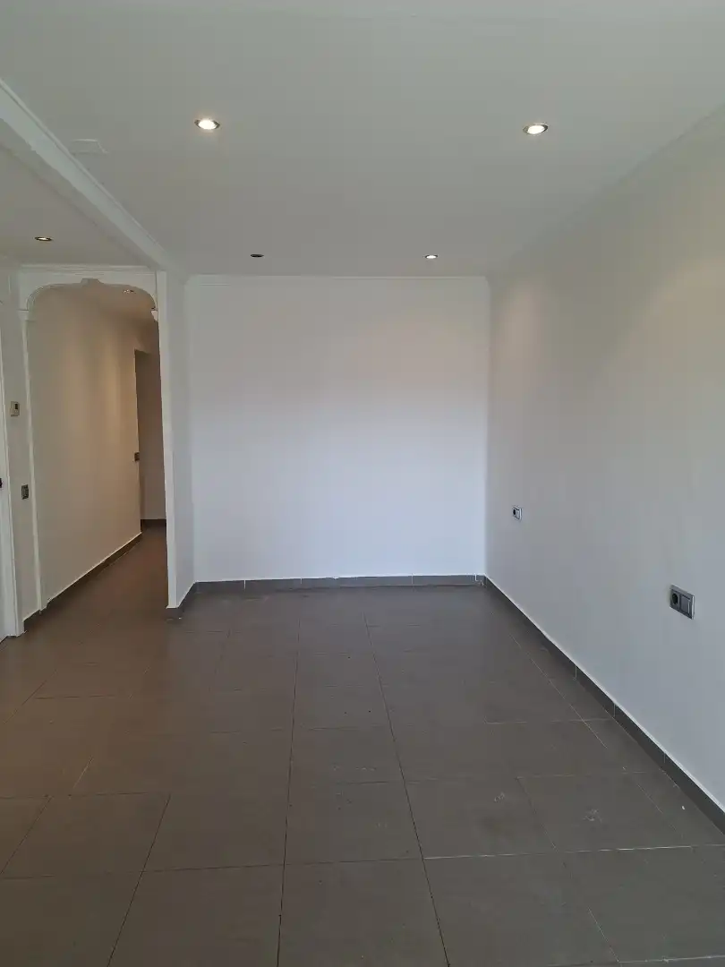 Flat with terrace for sale in Carrer de la Indústria 42, imagen 8