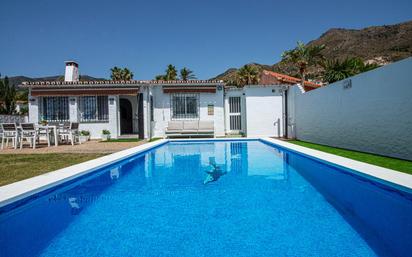 Garden of House or chalet to rent in Benalmádena  with Air Conditioner and Swimming Pool