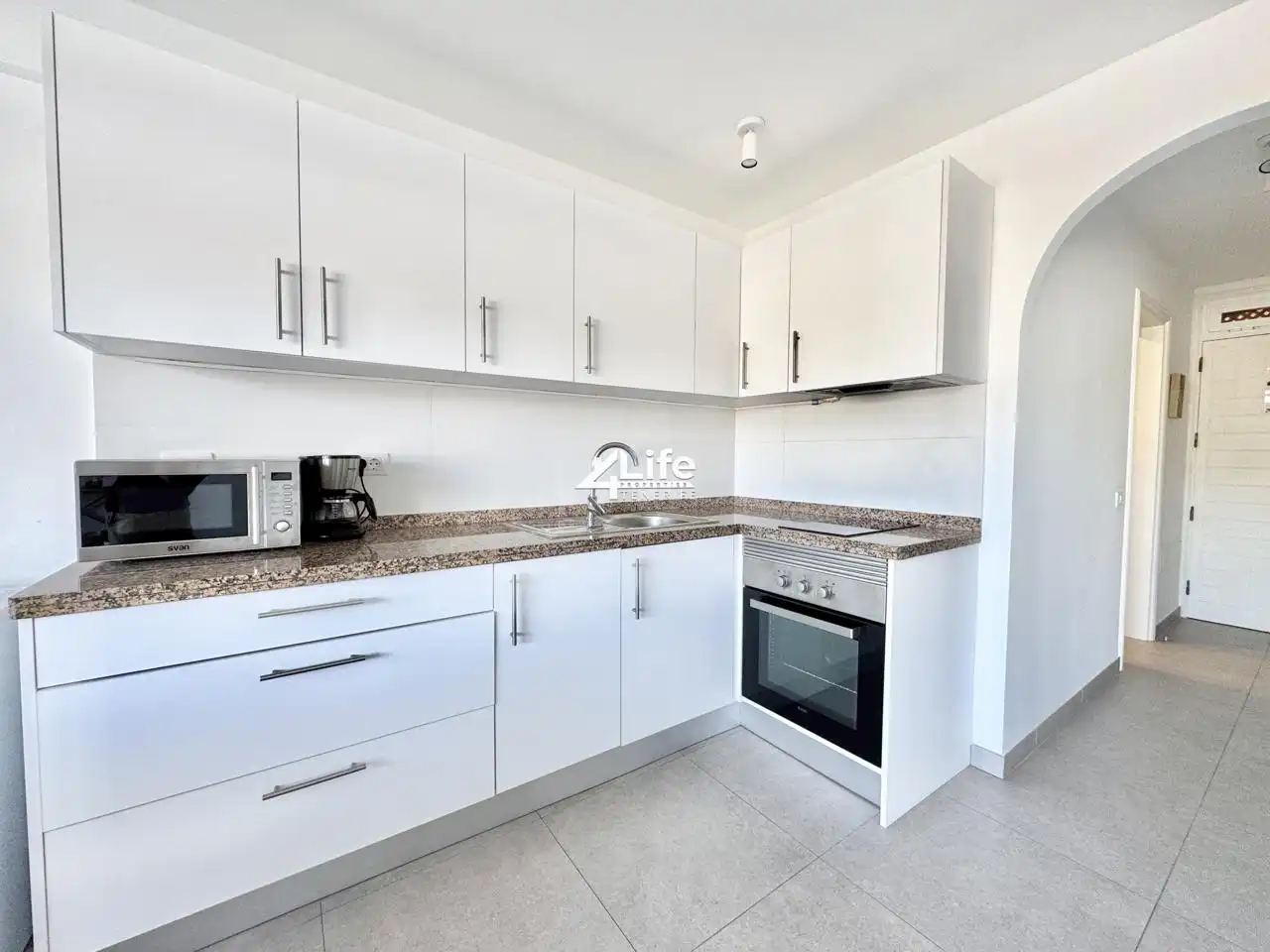 Cocina de Apartamento en venta en Arona con Terraza, Amueblado y Balcón