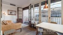 Living room of Flat for sale in  Barcelona Capital  with Air Conditioner, Heating and Terrace