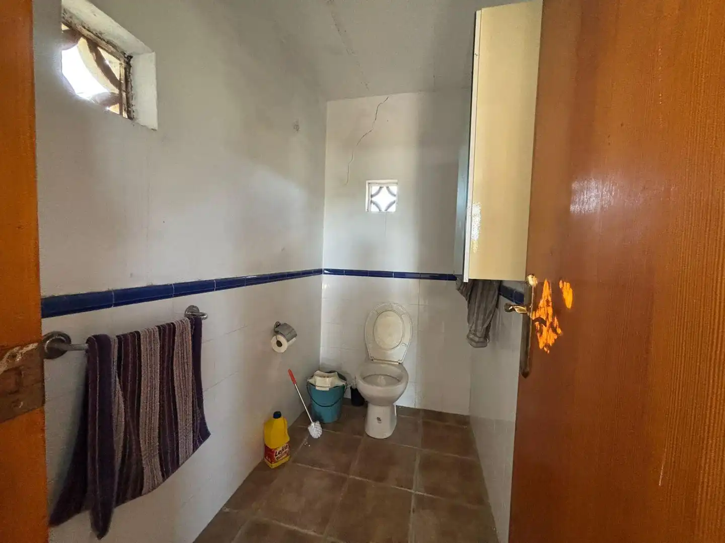 Baño de Finca rústica en venta en Carcaixent con Jardín privado y Terraza