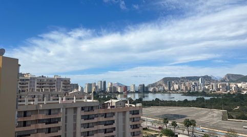ltpgtEste aacutetico duacuteplex en Calpe, es un lugar espectacular justo frente a la playa, con unas vistas al mar que te dejan s