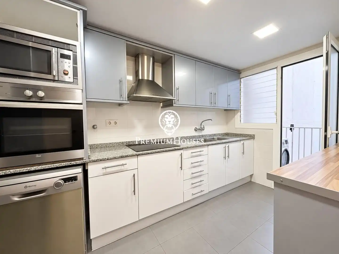 Cocina de Piso en venta en Barcelona