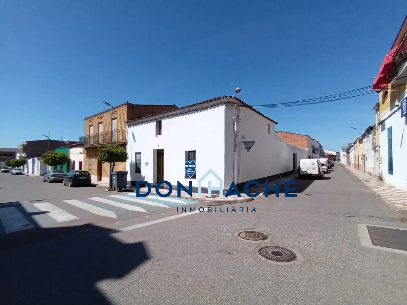 Vista exterior de Casa o xalet en venda en Valdetorres amb Jardí privat