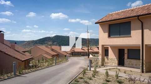 Foto 5 de Edificio en venta en De las Candelas, Orea, Guadalajara