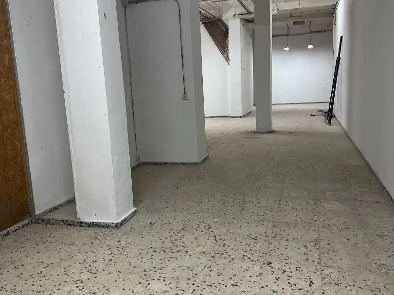 Gewerbefläche zum Verkauf in Calle Horta 9, imagen 4