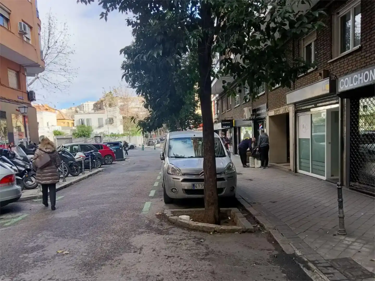 Parking de Local en venta en Madrid con Aire acondicionado