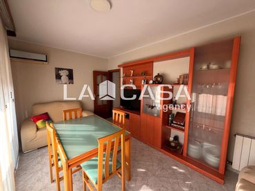 Pis amb balcó en venda a Canovelles