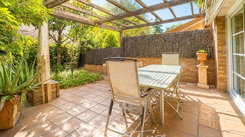 Exclusiva adosada esquinera con gran terraza, doble piscina, solárium en Mirasol Sant Cugat, imatge 5