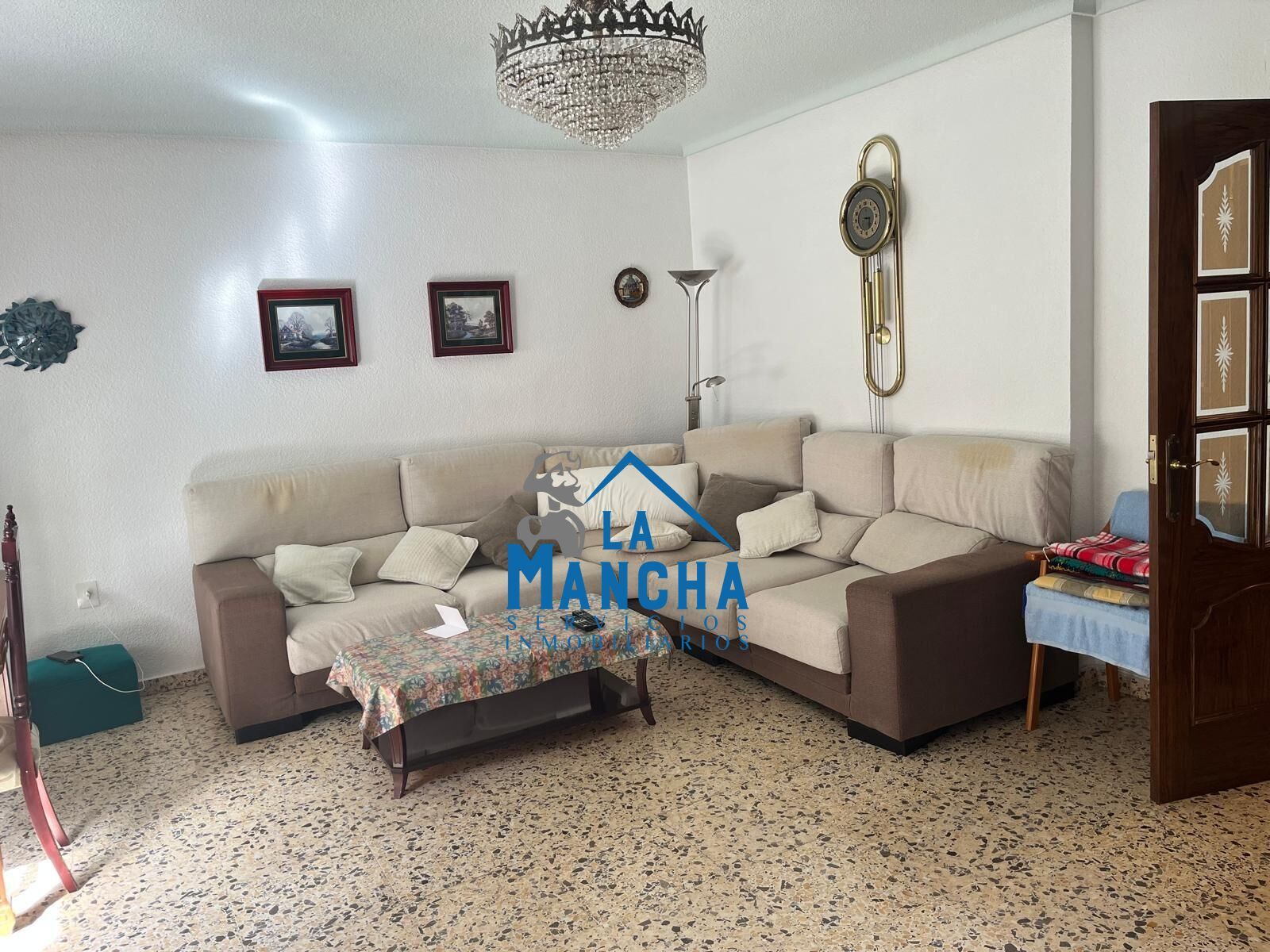 Sala d'estar de Pis en venda en  Albacete Capital amb Calefacció