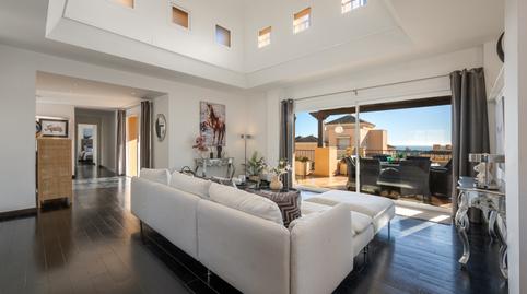 Foto 3 de Àtic en venda a Santa María, Marbella