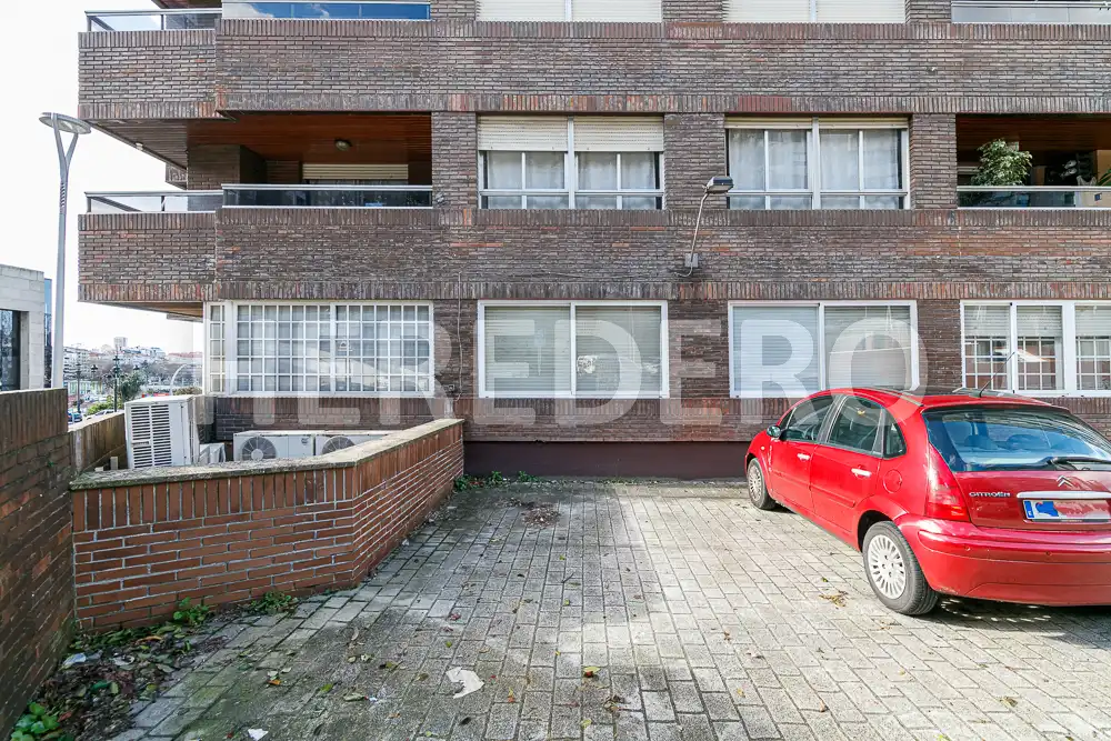 Parkplatz von Wohnung zum Verkauf in Vigo  mit Heizung und Parkett