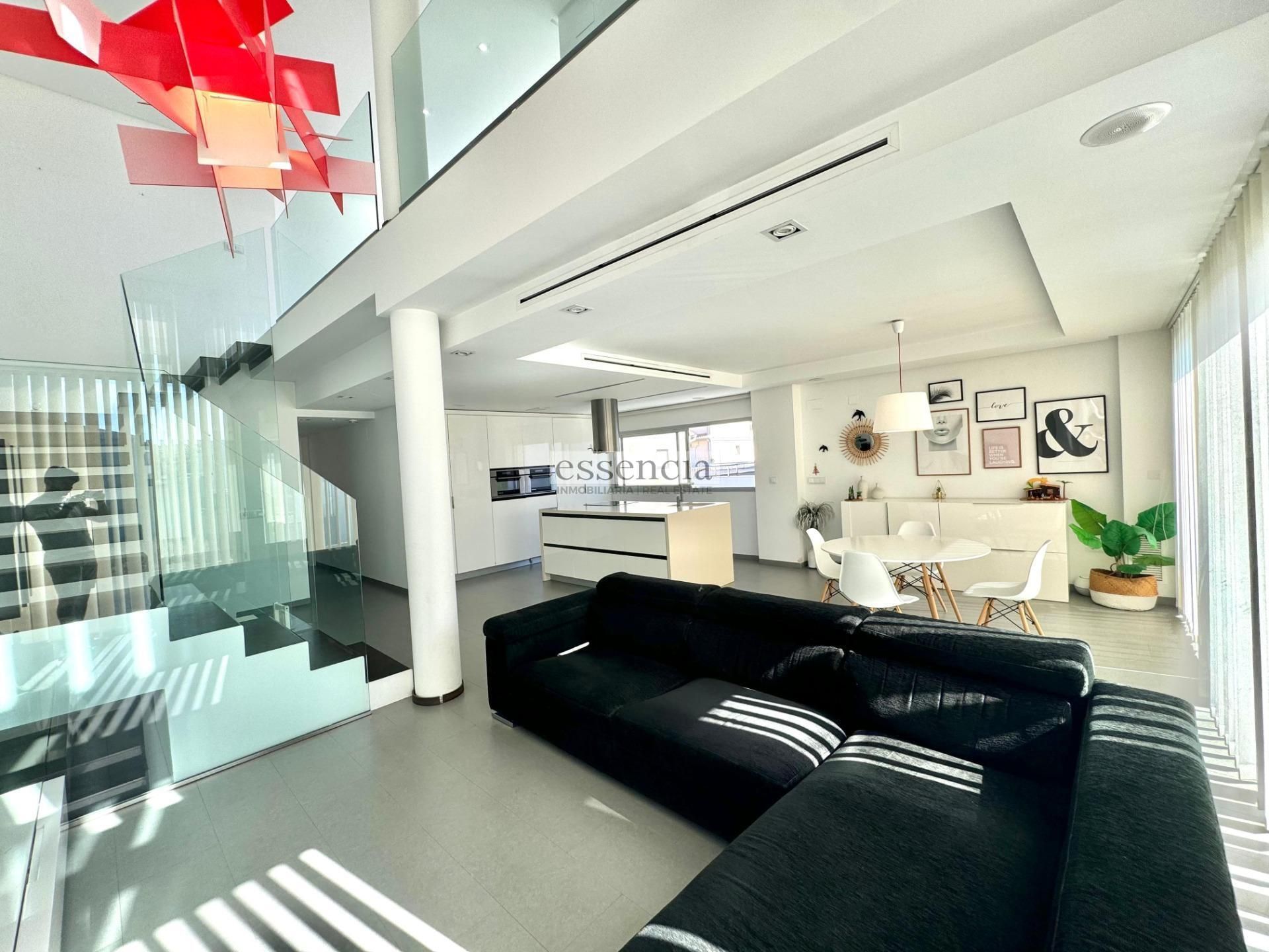Sala d'estar de Casa o xalet en venda en Bellreguard amb Aire condicionat, Terrassa i Traster
