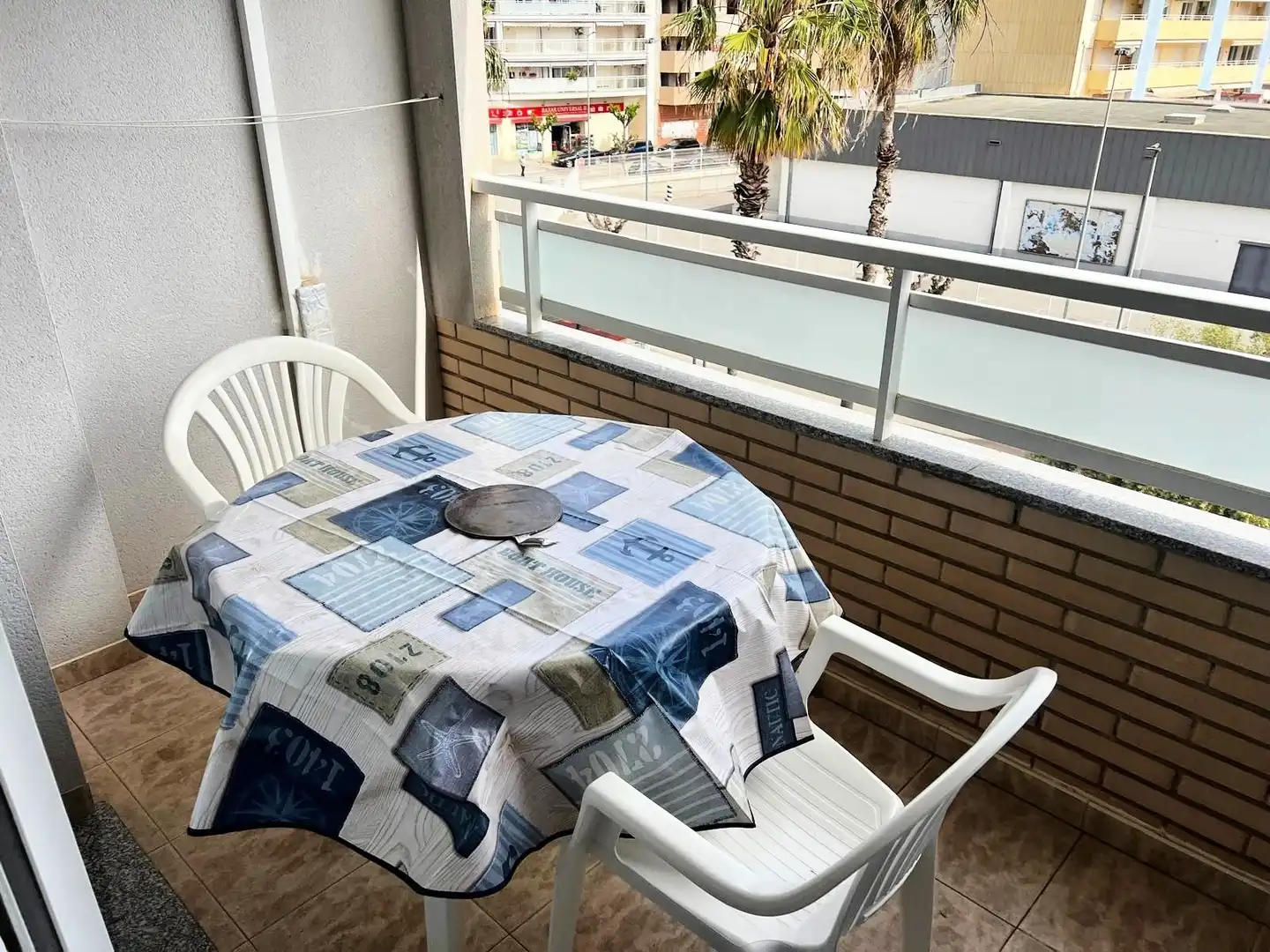Appartamento con ascensore in affitto a Avinguda de les Corts Valencianes 22