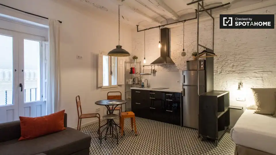 Room in Barri Gòtic