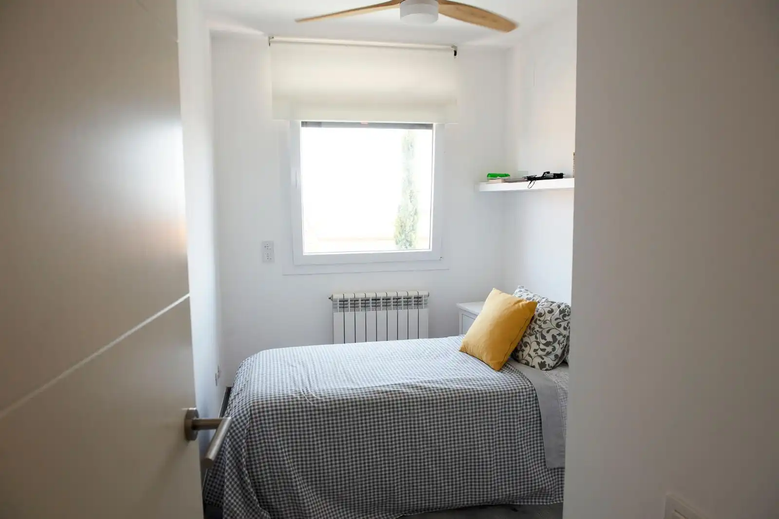 Habitación de Casa o chalet en venta en Alella con Aire acondicionado, Calefacción y Jardín privado