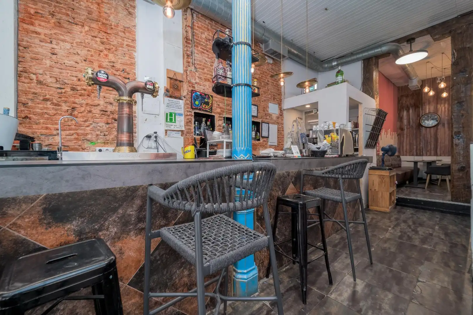 Business premises for transfer in Centro, imagen 2