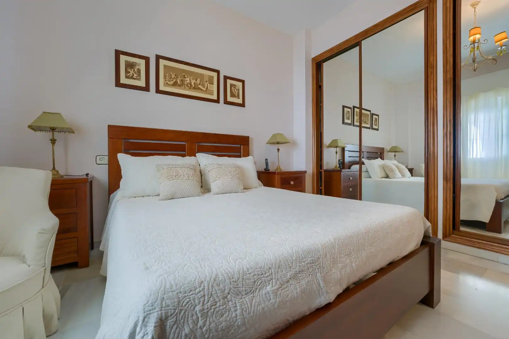 Bedroom of Houses for sale in Tomares  with Air Conditioner, Heating and Private garden