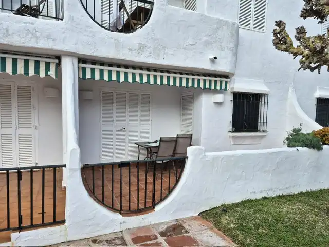 Jardí de Apartament en venda en Chiclana de la Frontera amb Terrassa, Moblat i Piscina comunitària
