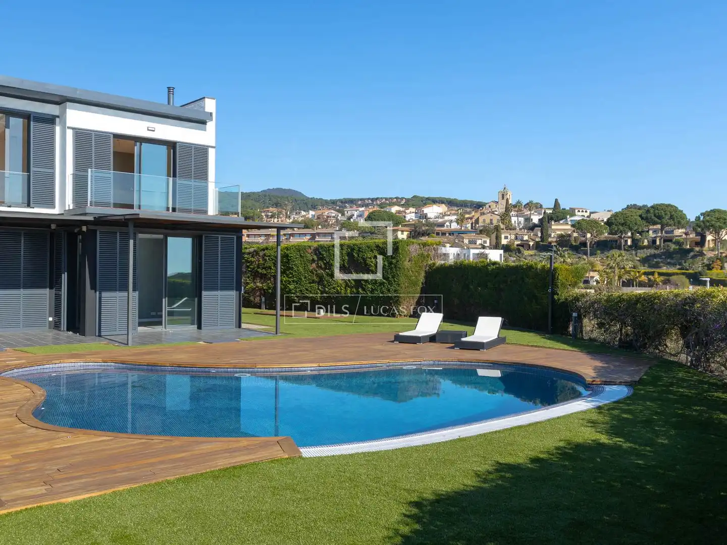 Piscina de Casa o xalet en venda en Sant Vicenç de Montalt amb Aire condicionat, Calefacció i Jardí privat