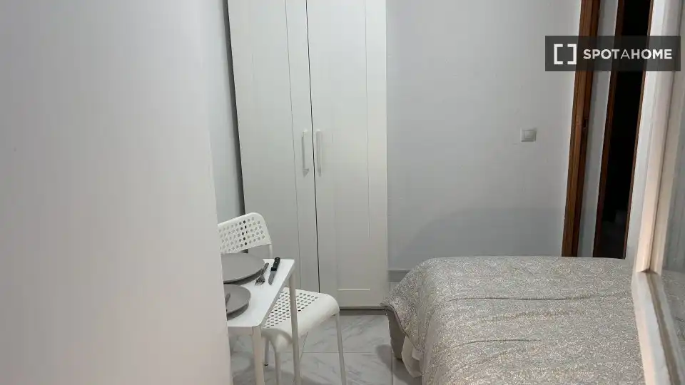 Room in Centro
