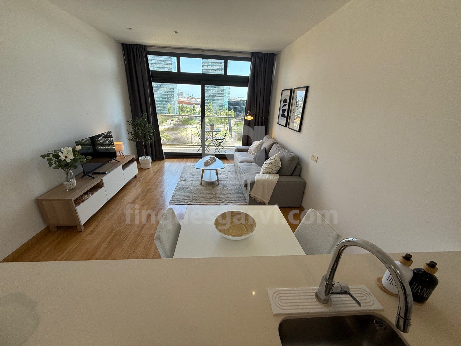 Living room of Duplex to rent in L'Hospitalet de Llobregat  with Air Conditioner, Heating and Swimming Pool