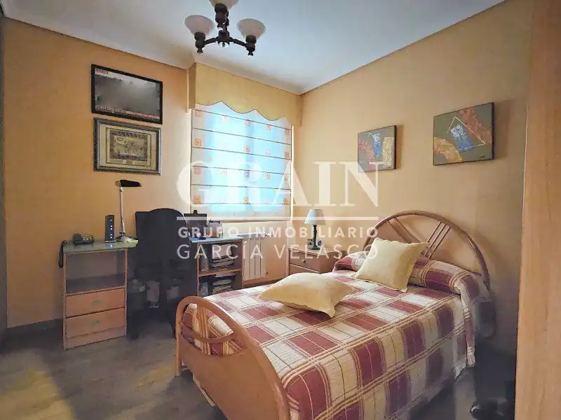 Schlafzimmer von Wohnung zum Verkauf in Albacete mit Heizung, Abstellraum und Balkon