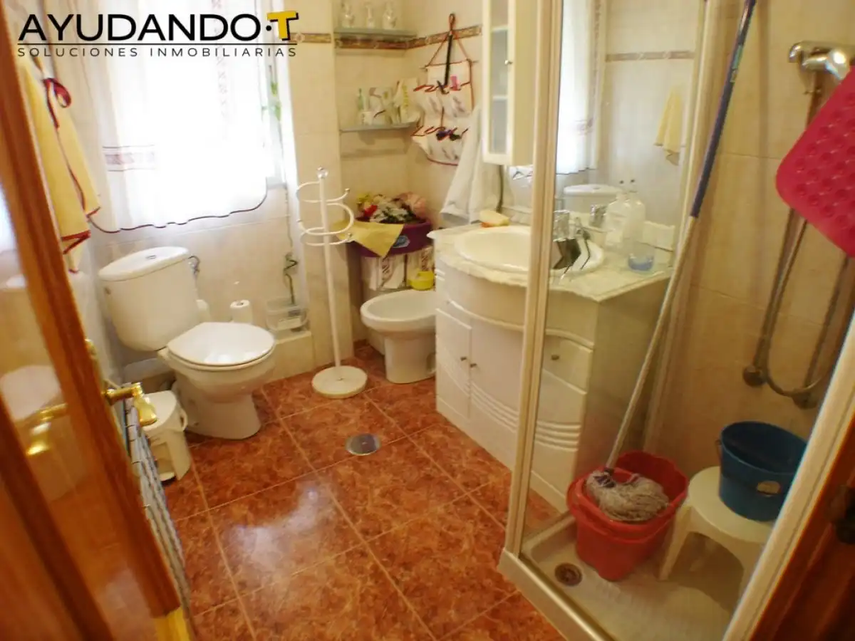Baño de Piso en venta en Madrid con Calefacción