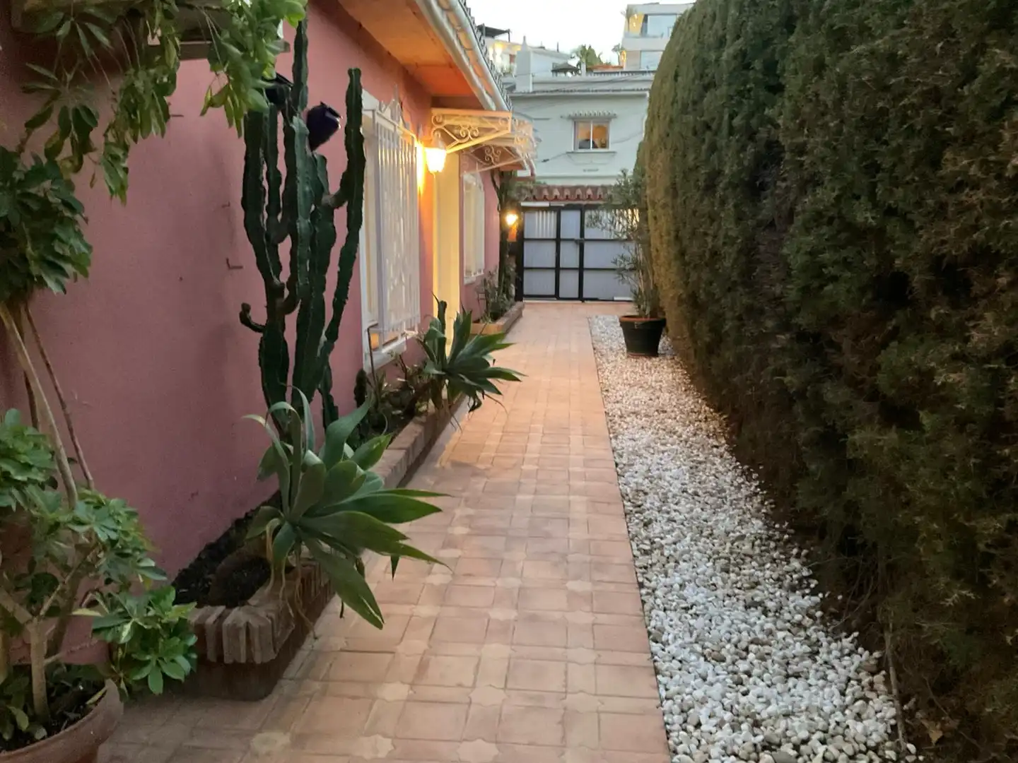 Villa mit Pool zur Miete in Calle los Jazmines 500, imagen 4