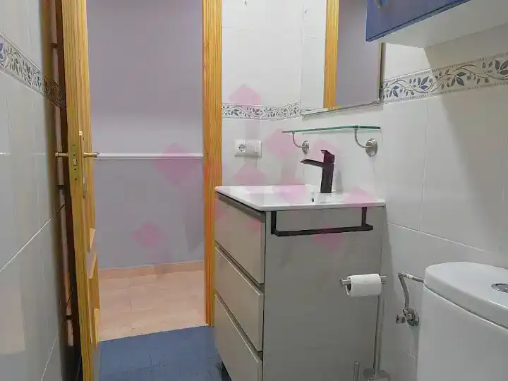 Bany de Pis en venda en Miguelturra amb Aire condicionat