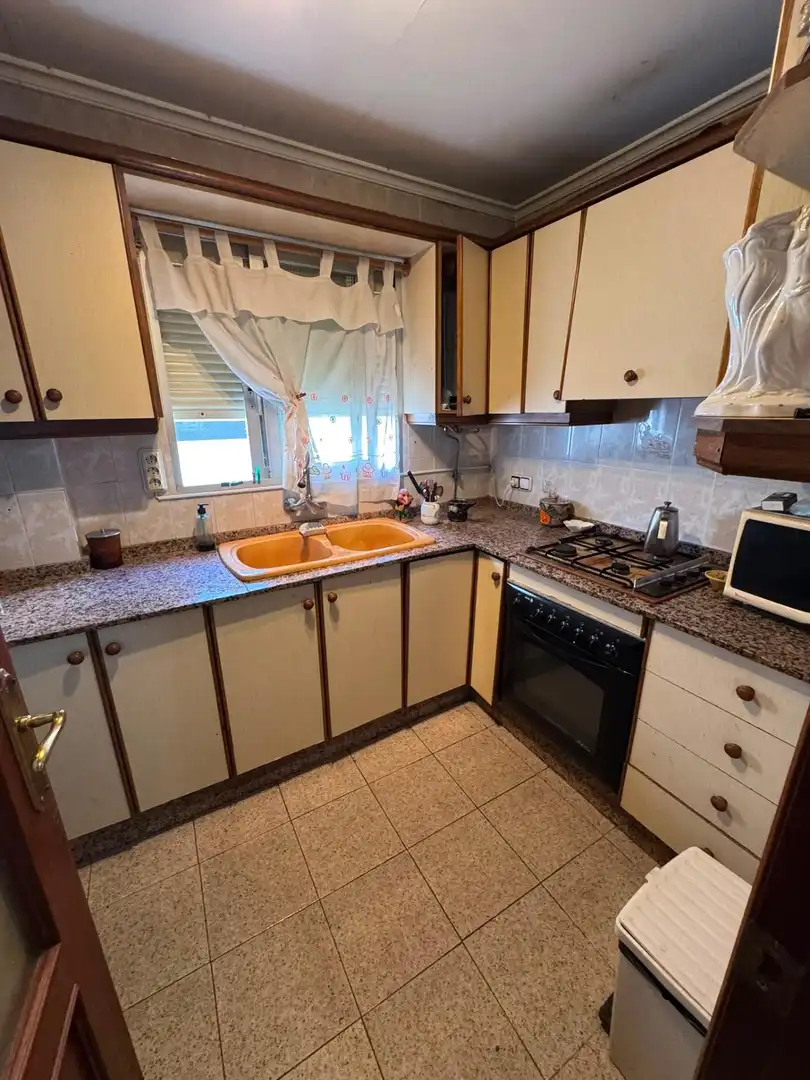 Cocina de Piso en venta en Torrent con Amueblado y Balcón
